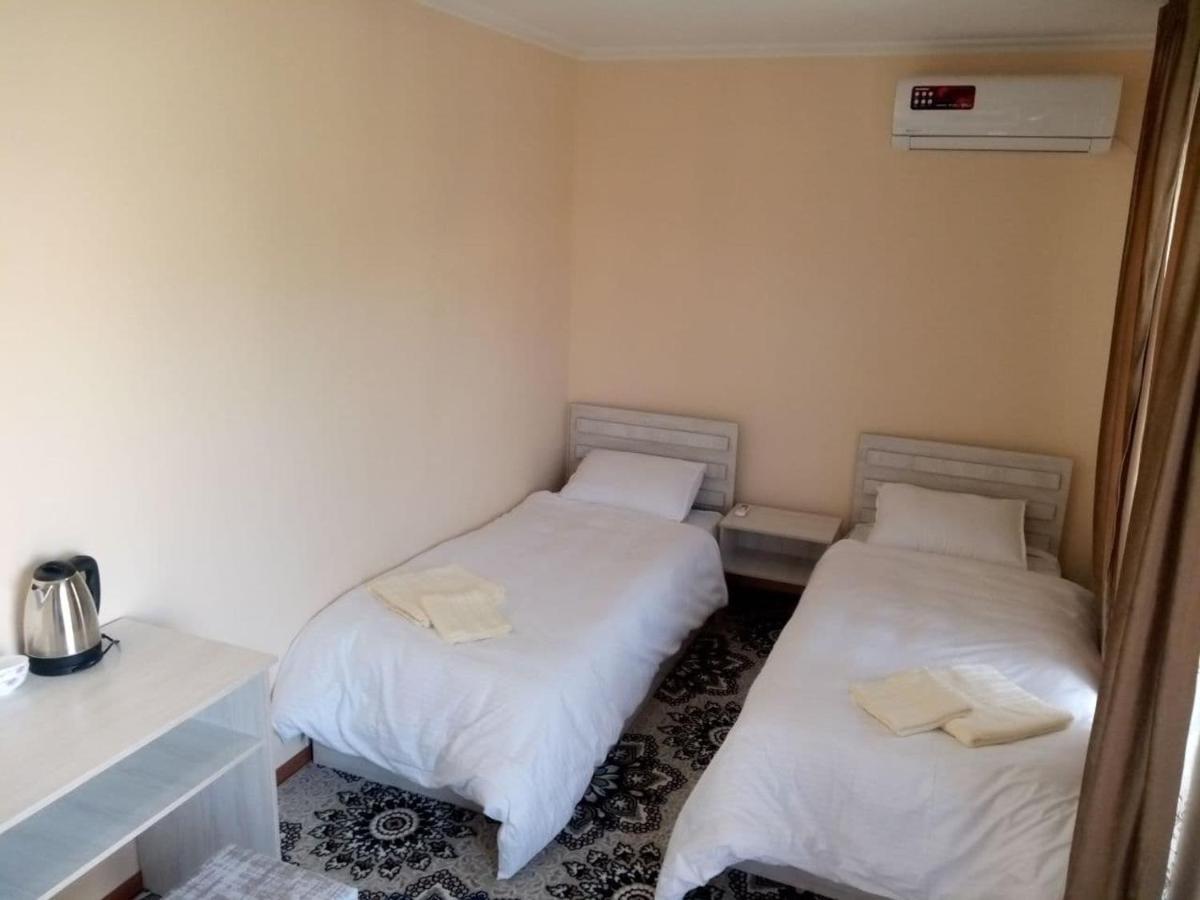 סמרקנד Istirohat Guest House מראה חיצוני תמונה