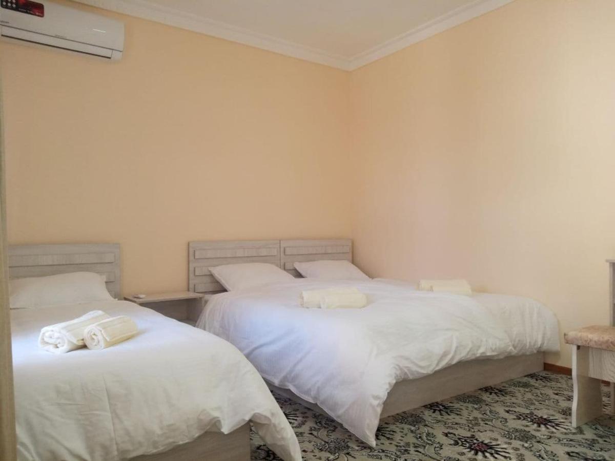 סמרקנד Istirohat Guest House מראה חיצוני תמונה