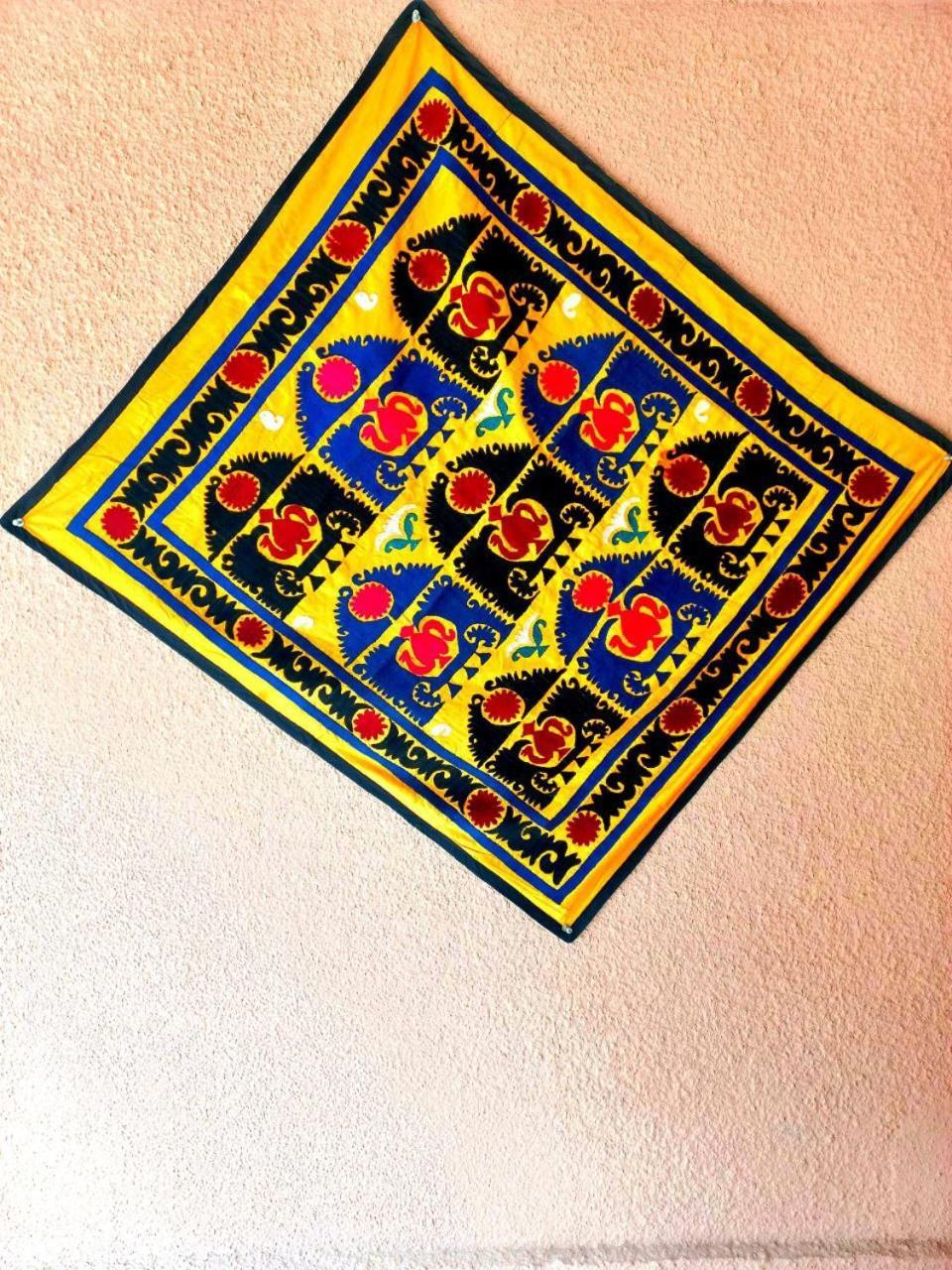 סמרקנד Istirohat Guest House מראה חיצוני תמונה